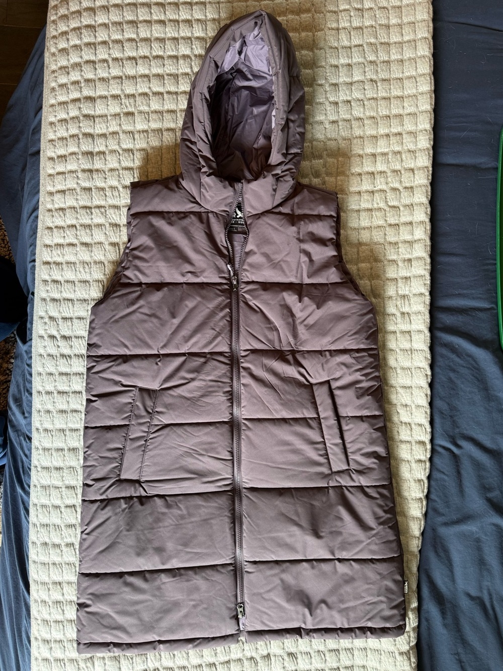 Eddie Bauer Quilted Hooded Puffer Vest in purple